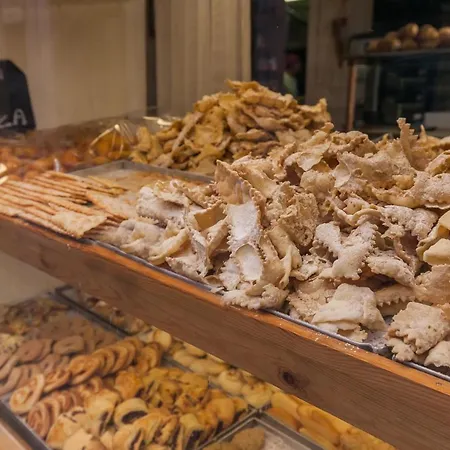 Via Di San Crisogono By Onefinestay 아파트