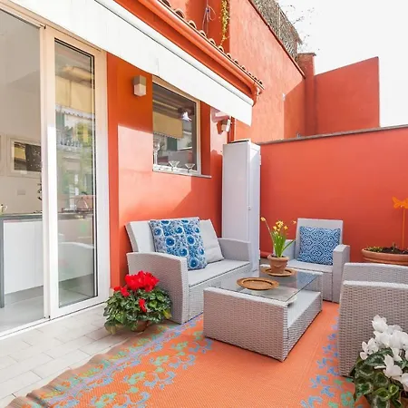 Via Di San Crisogono By Onefinestay 아파트